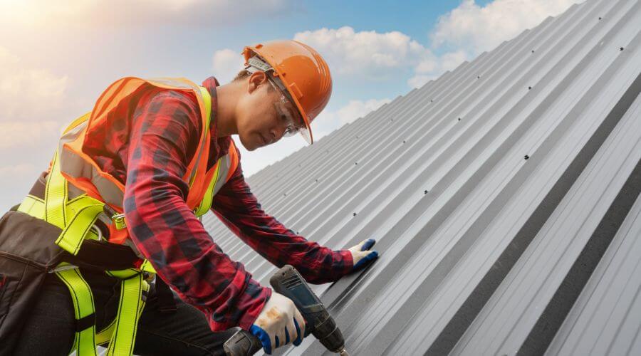 GAF certified roofer in Smithton, PA
